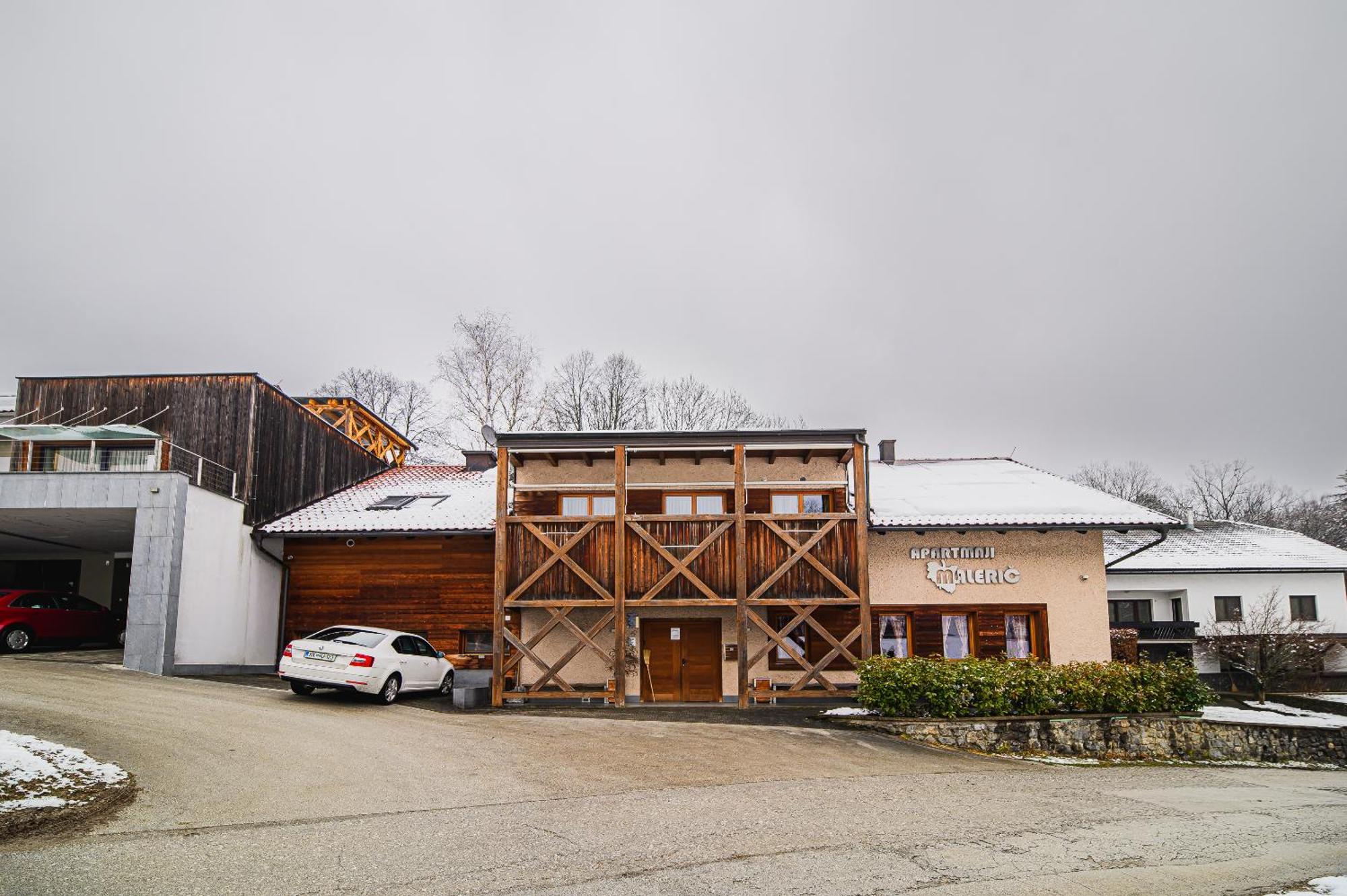 Apartments Maleric With Indoor Pool And Wellness Dragatuš Zewnętrze zdjęcie